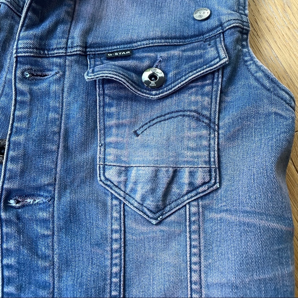 G-STAR Blue & Pink denim sleeveless vest - Picture 12 of 15